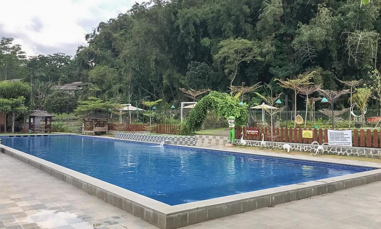 Reddoorz Near Wisata Paribendo Lawang Hotel Luaran gambar