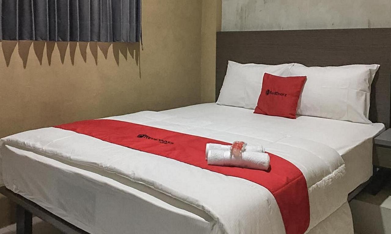 Reddoorz Near Wisata Paribendo Lawang Hotel Luaran gambar